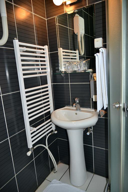 Guest House Amico รานเย ห้อง รูปภาพ
