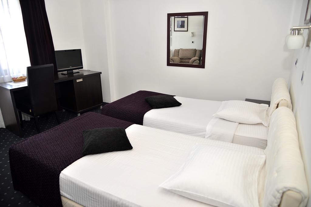 Guest House Amico รานเย ห้อง รูปภาพ
