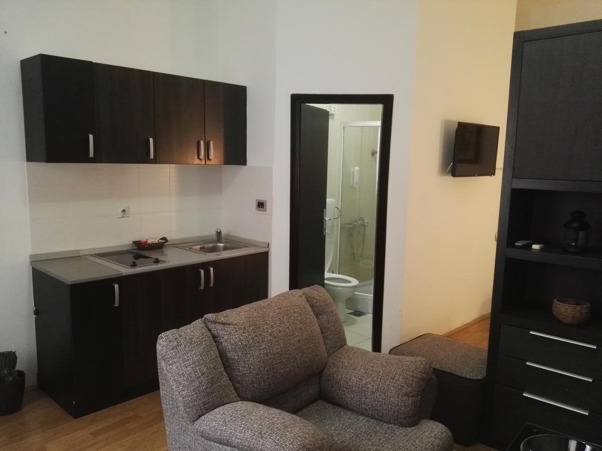 Guest House Amico รานเย ภายนอก รูปภาพ