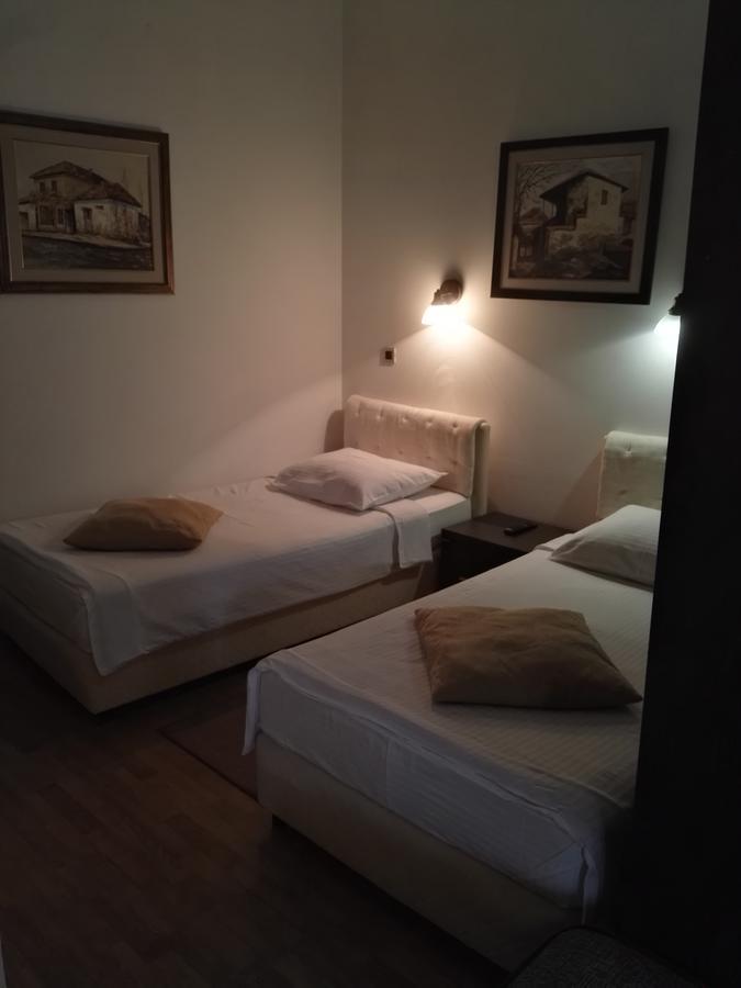 Guest House Amico รานเย ภายนอก รูปภาพ